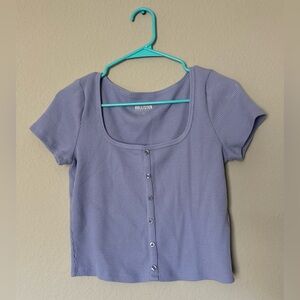 Hollister Women's Light Purple Button-Up Slightly Cropped Top Size Medium